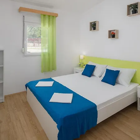 Pet Friendly In Tinjan