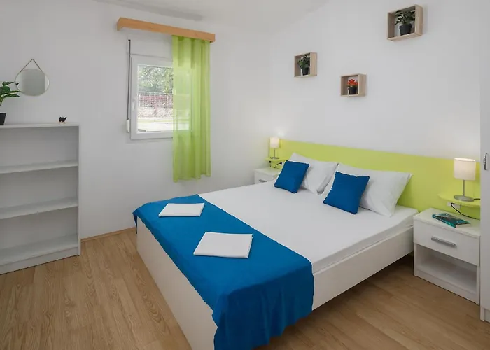 Pet Friendly In Tinjan