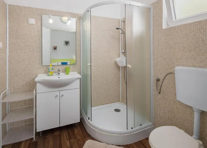 Pet Friendly In Tinjan