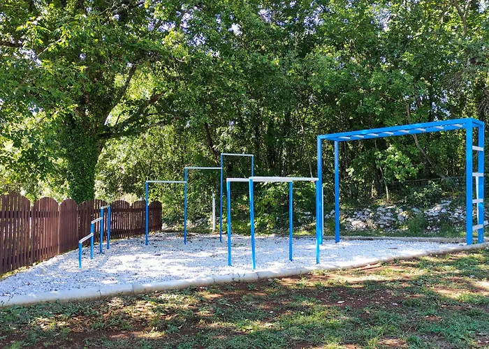 Pet Friendly In Vikendica