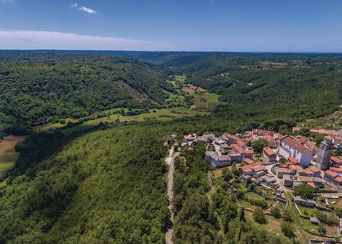 Vikendica Pet Friendly In Tinjan