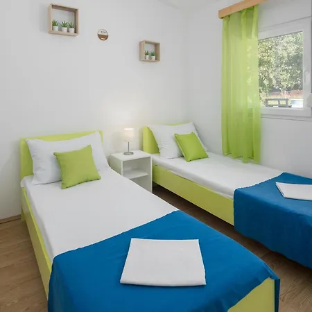 Stunning In Ferienhaus *